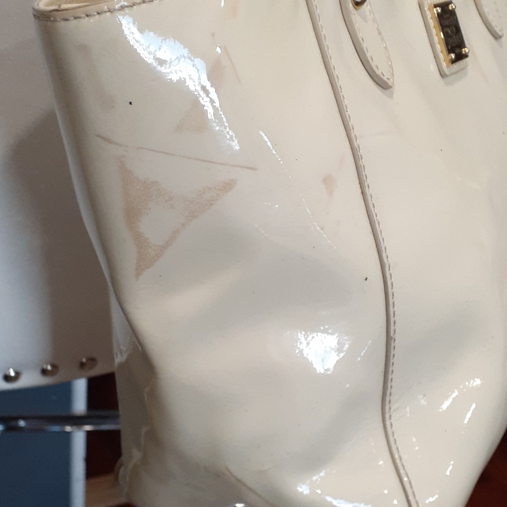 Dooney and bourke  Patten leather shoulder bag - Picture 12 of 17